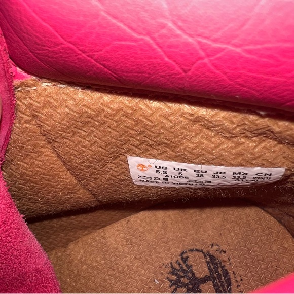 Timberland 6” Waterproof Boots. Excellent condition. - Picture 8 of 9